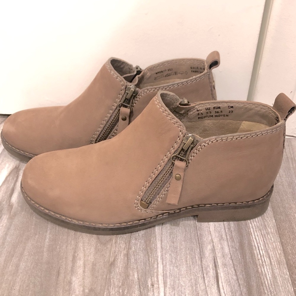 Hush Puppies Ankle Boots With Side Zipper. View 2